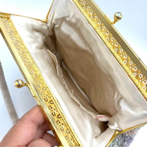 VTG Flower Beaded Handbag - Picture 7 of 10